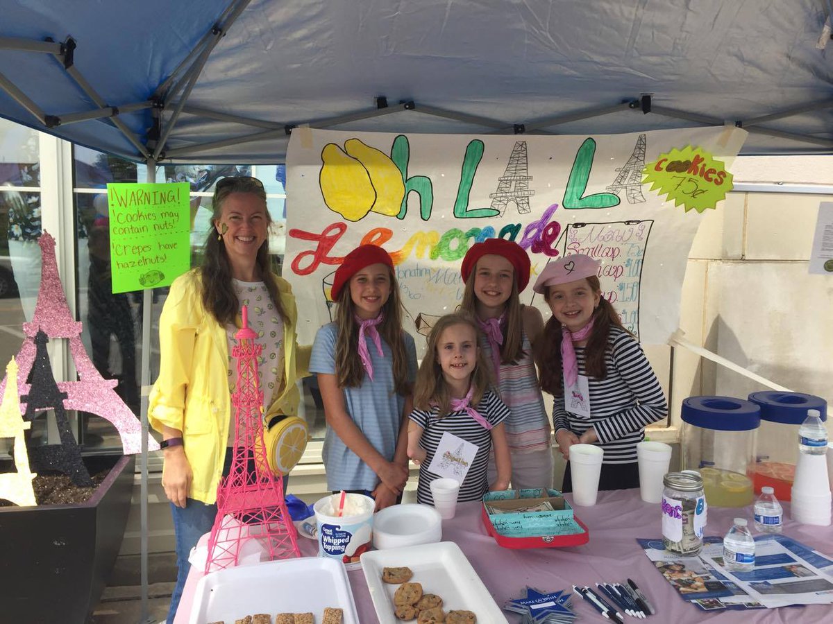 LemonadeDay's tweet photo. However, school, corporate and community partner engagement is key to our success.
Learn where kids are being registered and about another program that goes hand in hand with Lemonade Day: https://t.co/prtkUqpOeR
#LemonadeDay #YoungEntrepreneurs #SellingBee
(2/2) https://t.co/HIIkJ11kEW