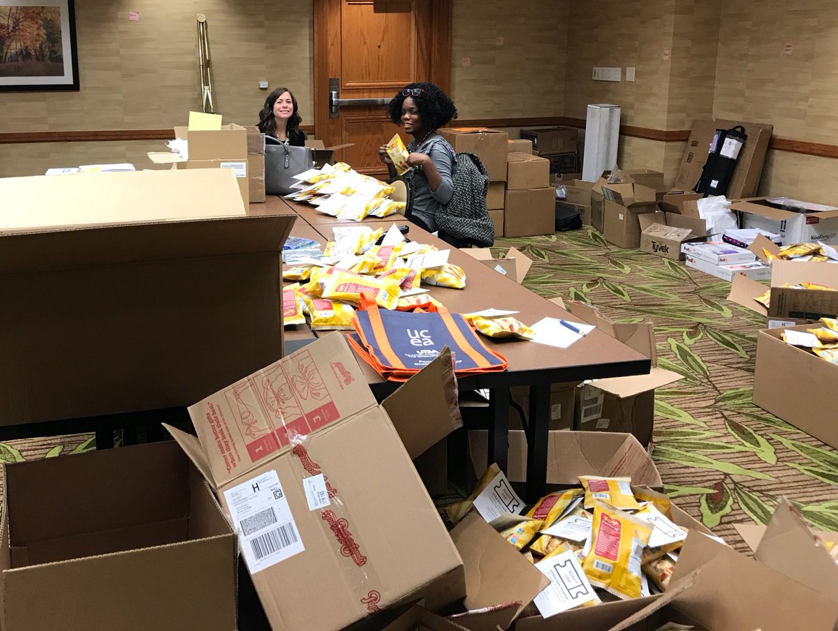 MariRodPhD's tweet photo. @UCEA Headquarters Staff getting ready to welcome #UCEA17 participants! Thank you Katie, Angel, Karl, Gopal, &amp; Mark! You're #UCEAwesome!  #DenverInNovember @UCEAGSC @JacksonScholars https://t.co/hYFFiIo1bw