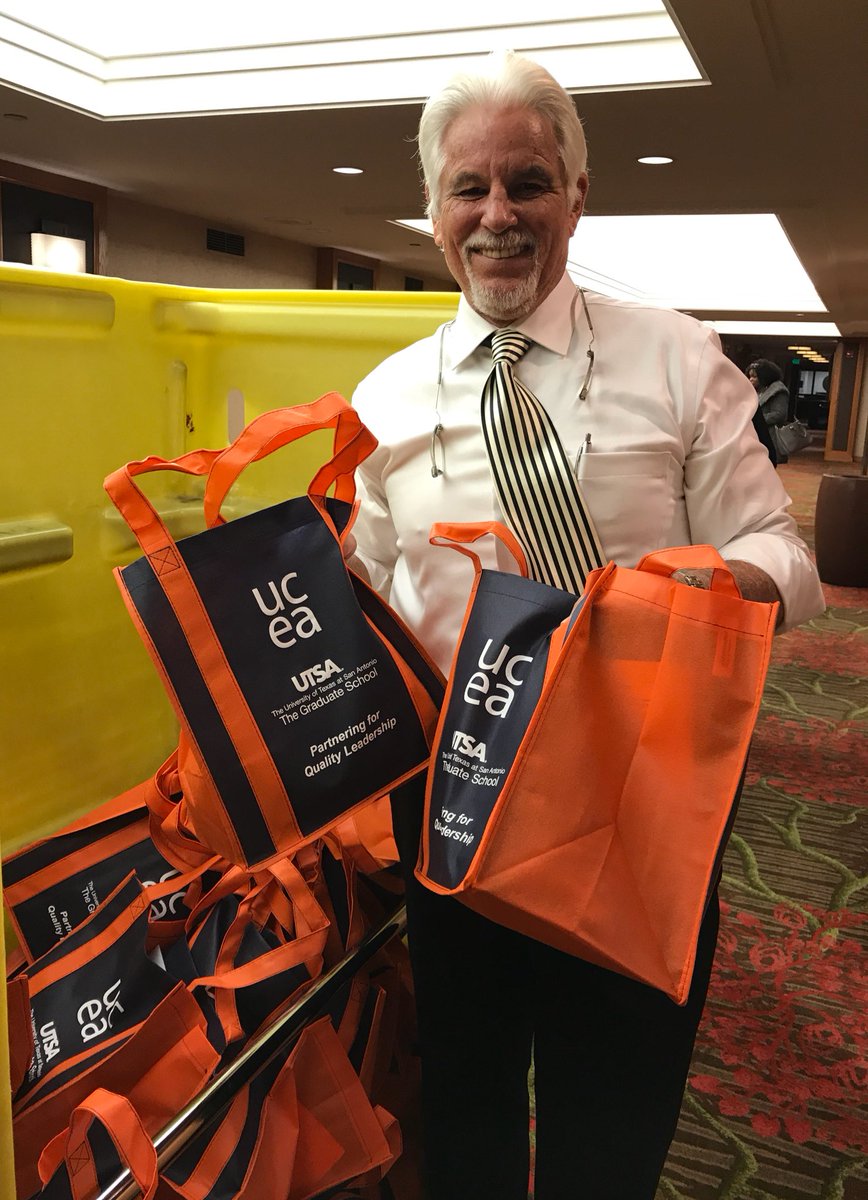 MariRodPhD's tweet photo. @UCEA Headquarters Staff getting ready to welcome #UCEA17 participants! Thank you Katie, Angel, Karl, Gopal, &amp; Mark! You're #UCEAwesome!  #DenverInNovember @UCEAGSC @JacksonScholars https://t.co/hYFFiIo1bw