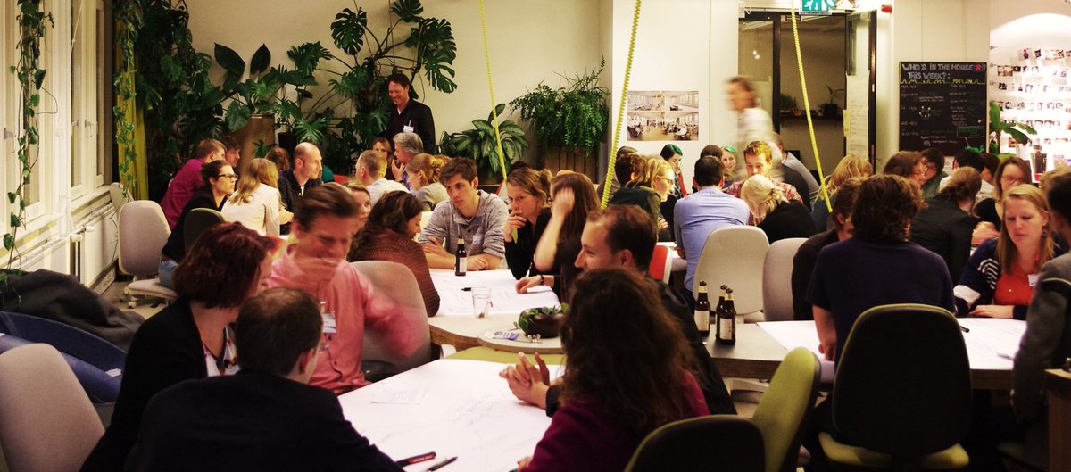 JongKNW's tweet photo. Donderdagavond World Water Café!! @Utrecht #Watercrisis bier en gezelligheid! aanmelden: https://t.co/iBz4sv7W71 https://t.co/5cuMBLyDhl