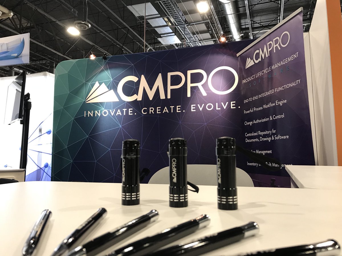 psasys's tweet photo. Who’s ready for lunch, @autodesku!?!  

#AU2017 Exhibit Hall opens soon!

#CMPRO #PLM #boothF202 😎 https://t.co/krTSjrmHjR