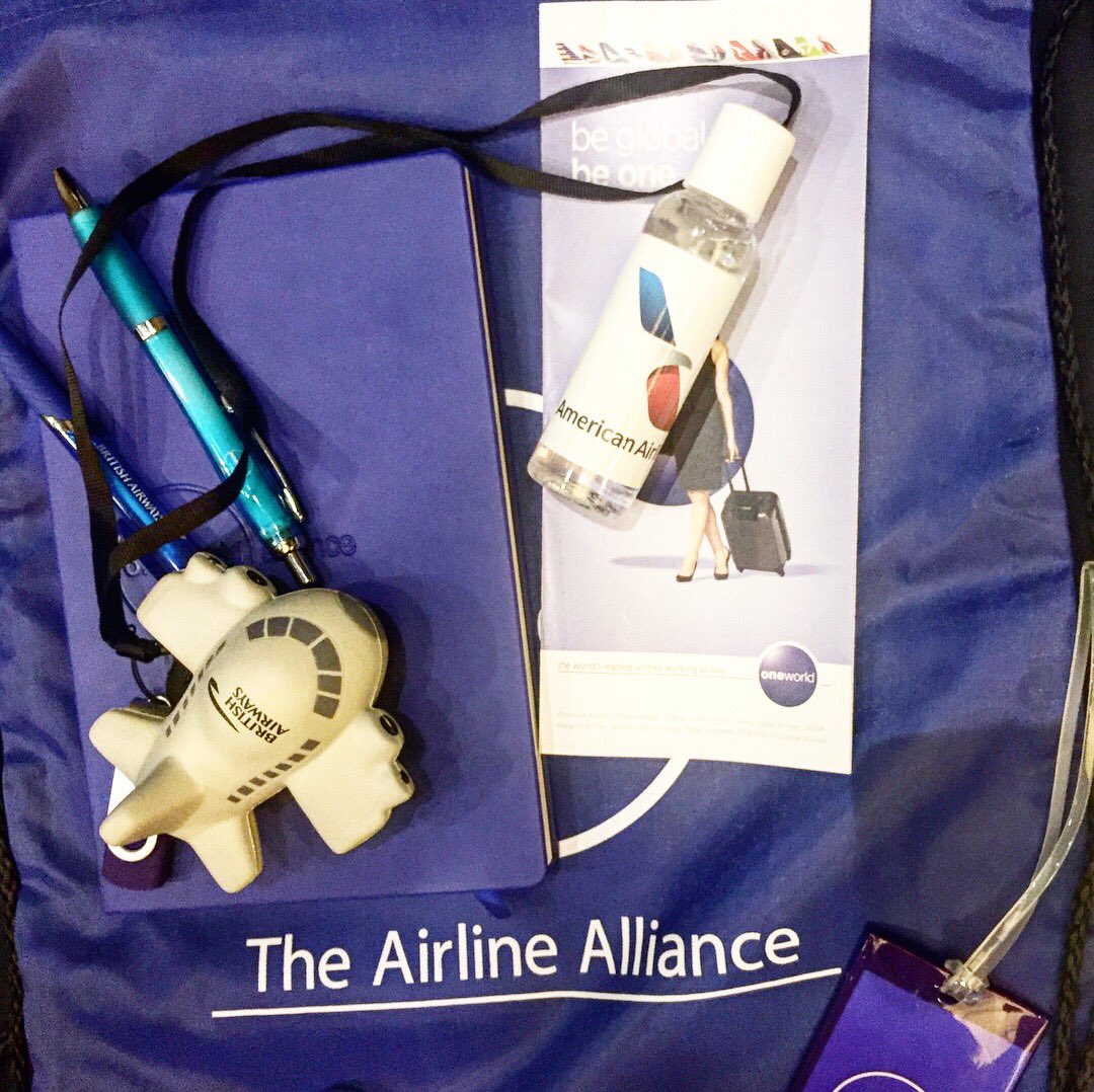 ethompsonator's tweet photo. Checkout the onewotld booth at #ERMHouston17 &amp; grab some travel essentials! https://t.co/xi8NdL8jL2