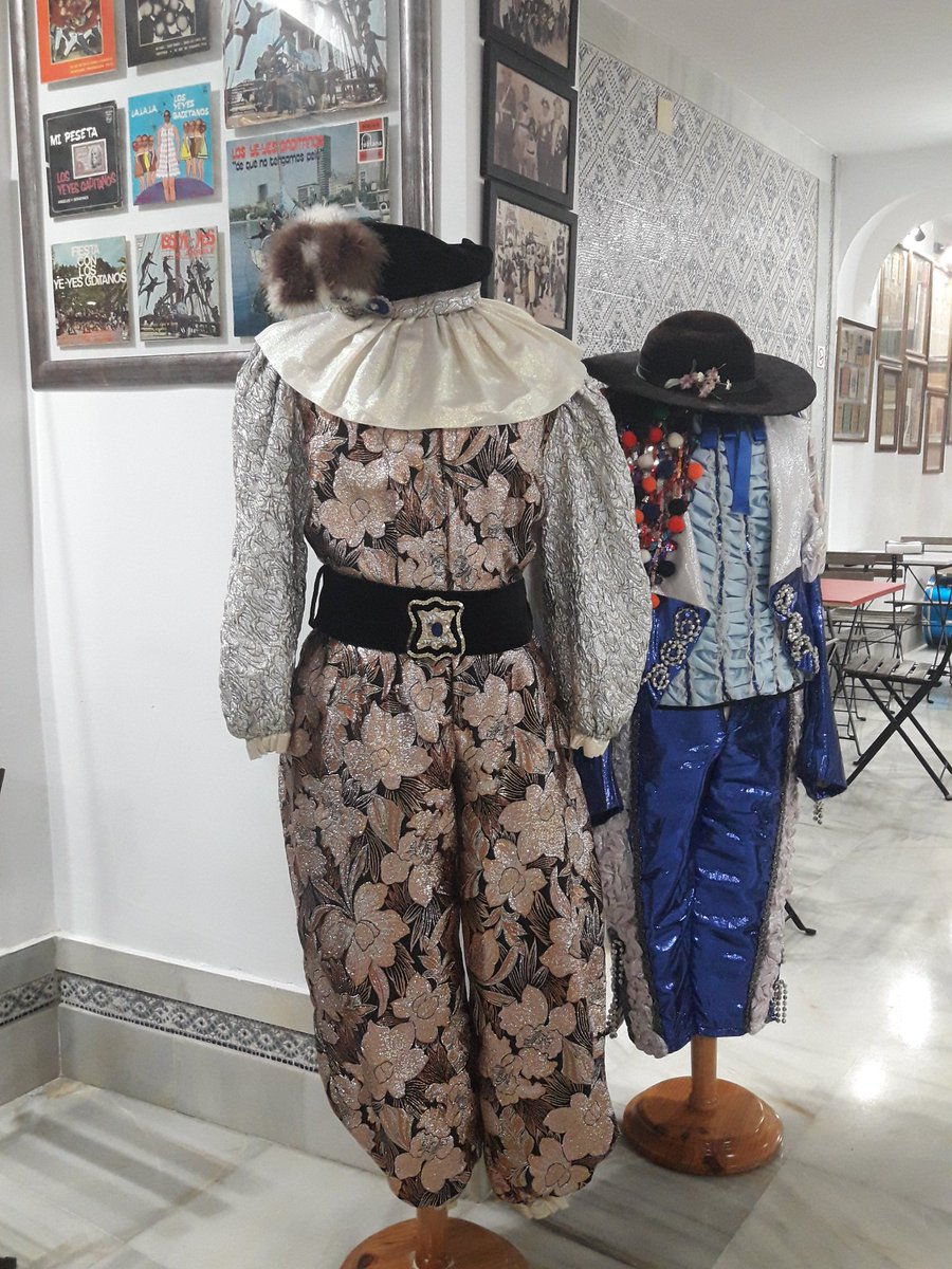 _rocioizq's tweet image. 🎶 Titere...titiritero...Barrio la Viña, Santa María el Mentidero son los hilos que yo que quiero que me sube que me baja....🎶 @ComparsadeAM