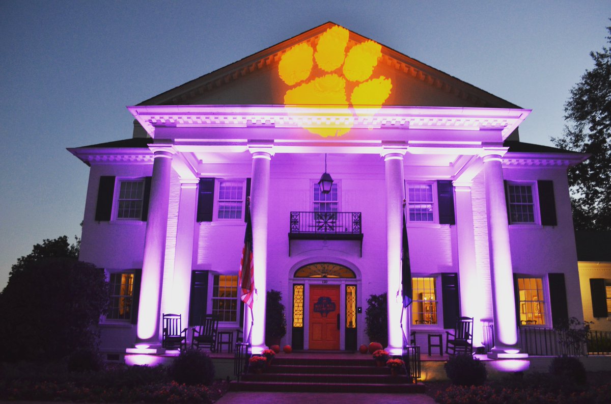 Thank you <a href="/ClemsonPrez/">Clemson President</a> &amp; <a href="/Beth_Clemson/">Beth Clements</a> for helping us turn <a href="/ClemsonUniv/">Clemson University</a>  #PURPLE for #PrematurityAwarenessMonth ! We are so excited to see what Clemson will do for babies this upcoming Sunday at the Tigers for Babies 5k run! Sign up at itsabouttime.run/tigersforbabies #5k #prematurebabies