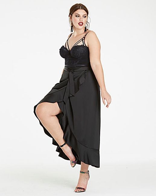 SimplyBeUK's tweet photo. Make your #party statement in a glamorous skirt ❤️️

https://t.co/rtqdG6uwPM https://t.co/jqulW5mqCh