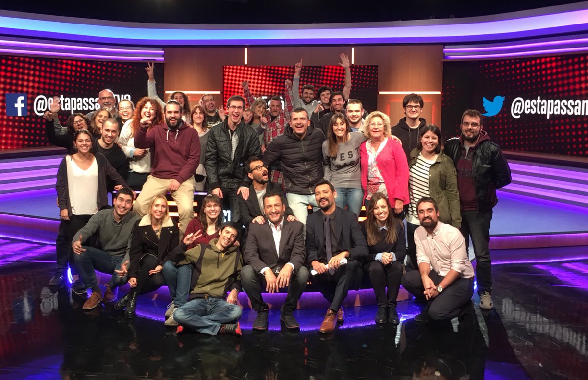 estapassanttv3's tweet photo. Moltes gràcies! Vols venir al programa com el públic d'avui? 
📩publicEP@tv3.cat https://t.co/htlqJwqL5v