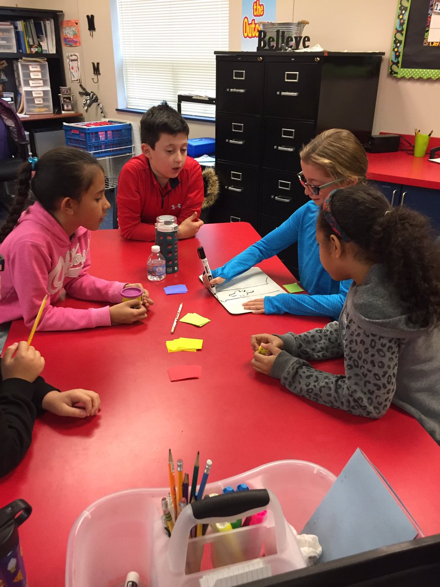 Meredith Malone tweet media