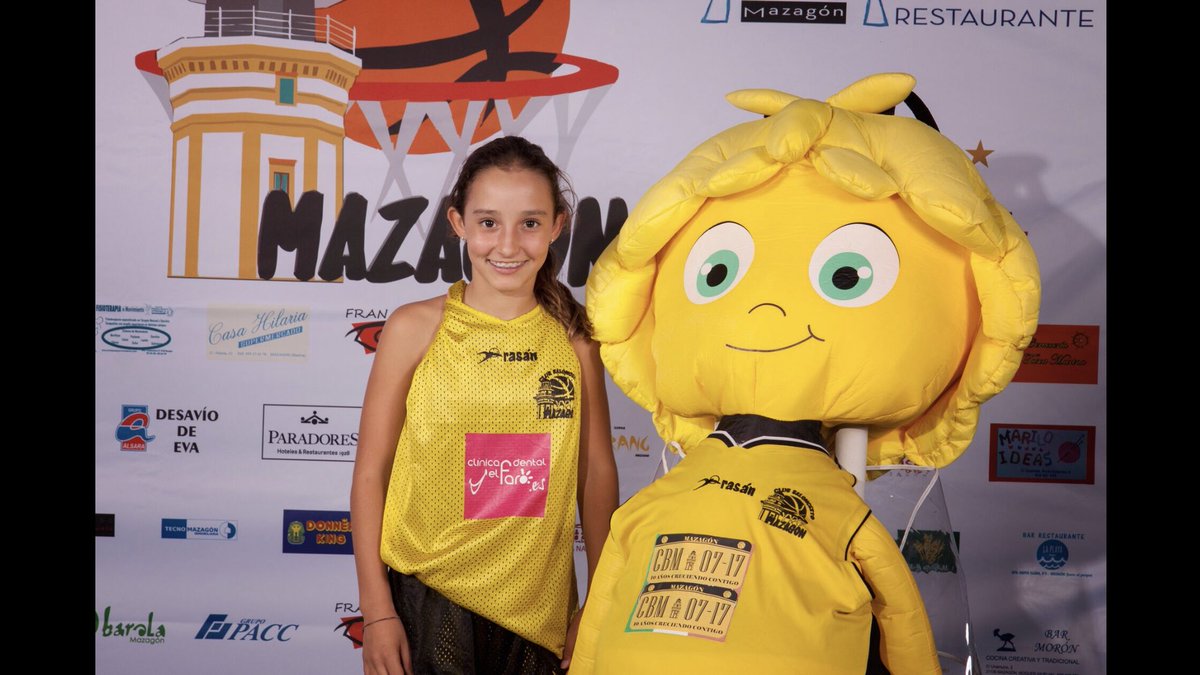 Estamos de doble enhorabuena!!! Por primera vez alguien de nuestro club es preseleccionado para la Selección Andaluza y no ha sido 1 sino 2 jugadores. ENHORABUENA A MANU TOLEDANO Y PAULA LINARES Y SUS FAMILIAS!!! #somosmazagon #seguimoscreciendo