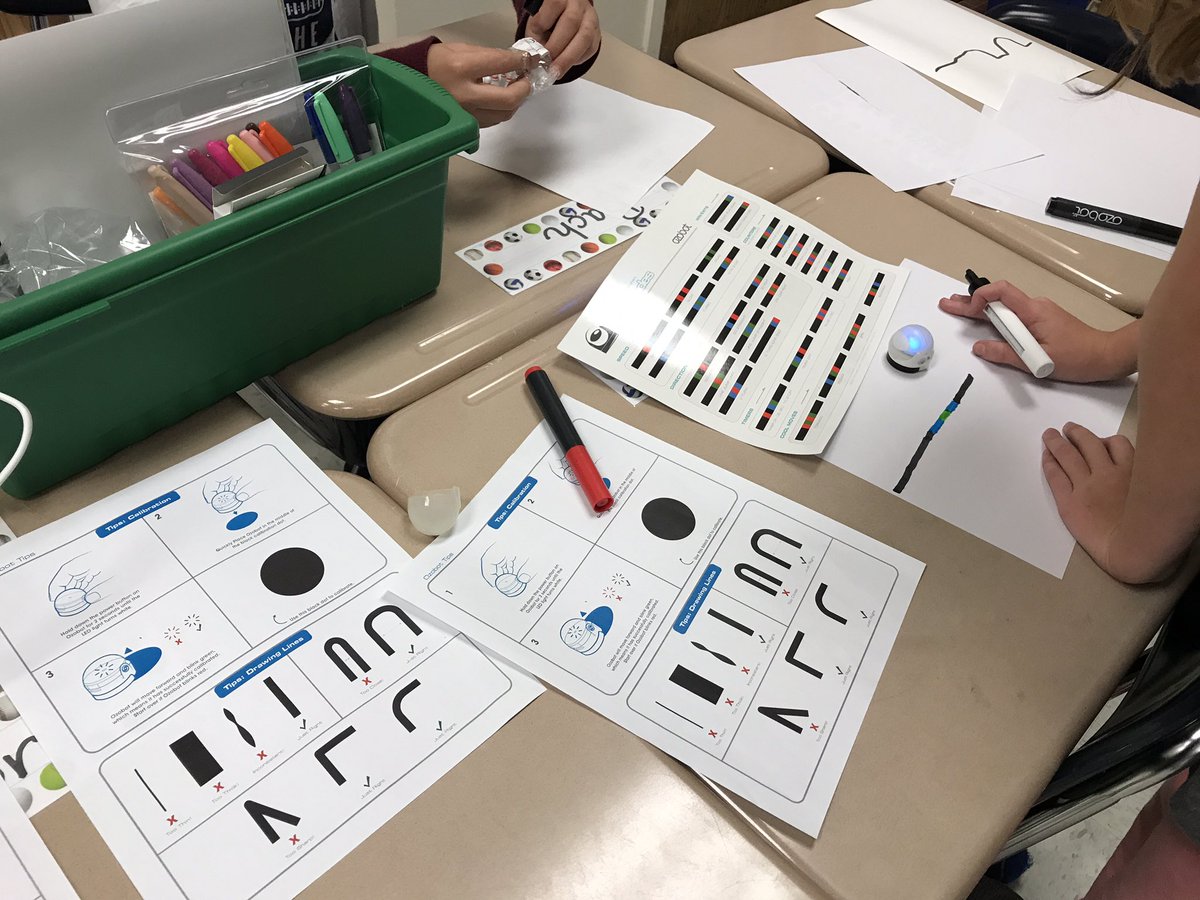 CindyHalen1's tweet photo. Tinker stations @CWCJefferson #ELP today @erinchristman5 https://t.co/Y2u1FrD1u9