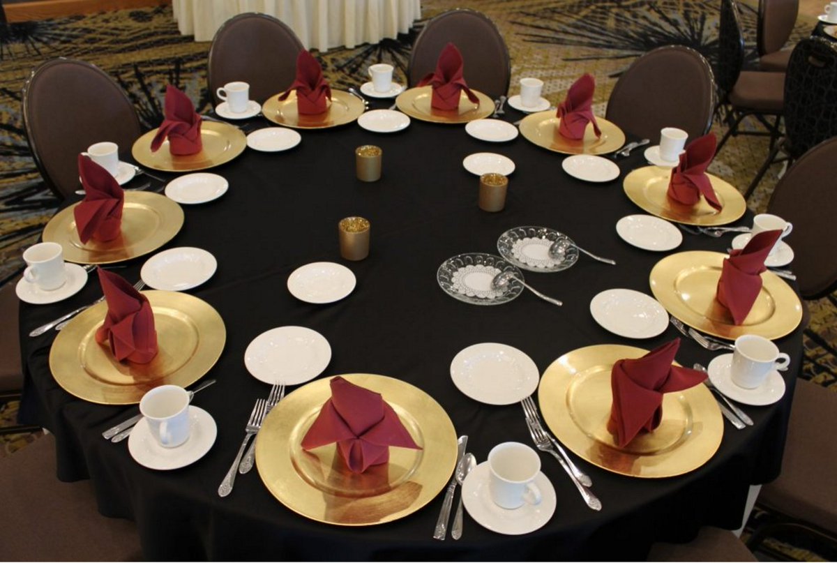 BWNBridgewood's tweet photo. Did you know? Bridgewood has #meeting and #conference rooms suited for up to 500 guests. All guests receive FREE #parking for attending, too! Choose us next time: https://t.co/mUAbmMVOaO #bookwithus #events #letushost https://t.co/VQuOqtOv9j
