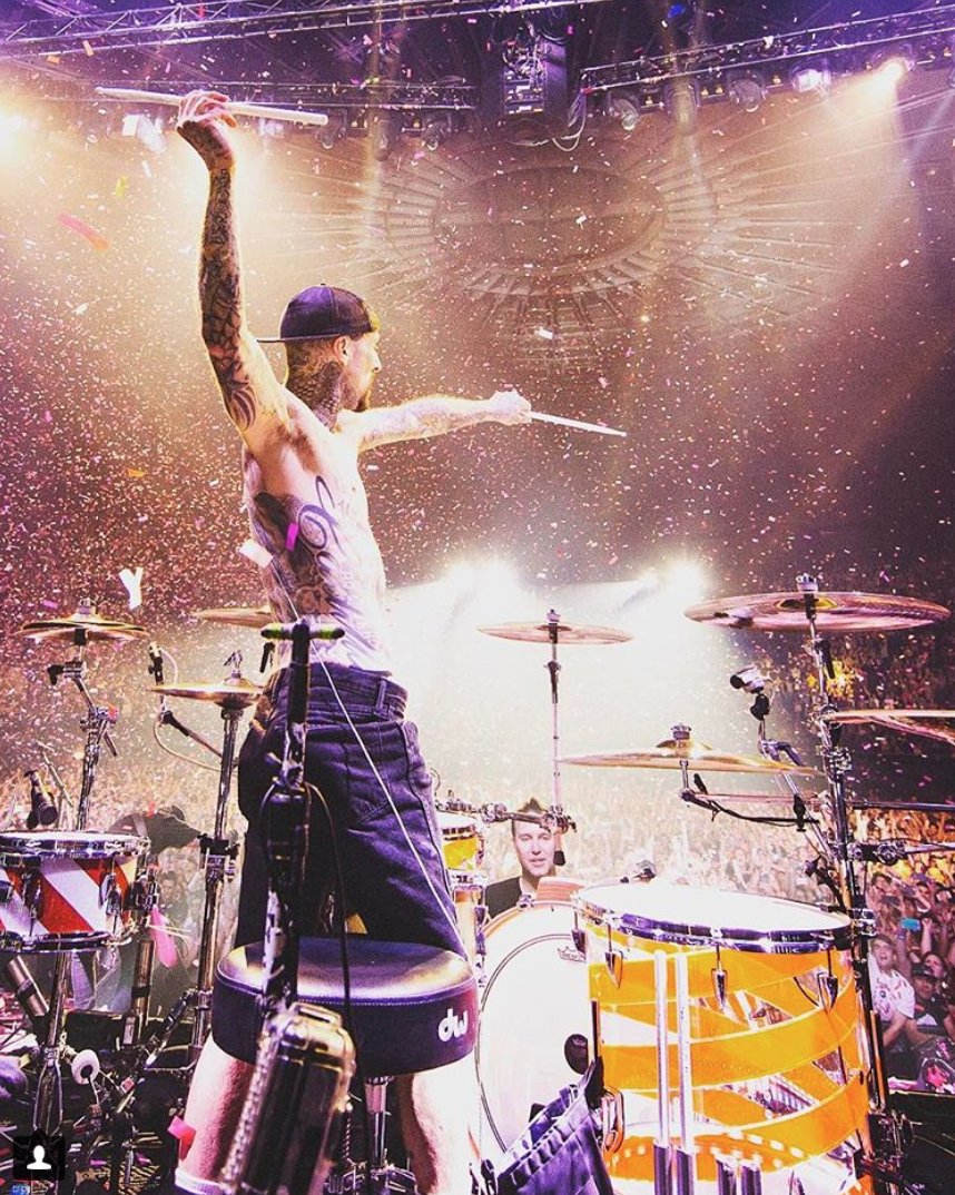 lasalle's tweet photo. HAPPY BIRTHDAY to our fearless leader, @travisbarker !!! 🥁💀🎉 https://t.co/YbcrKHGCyN