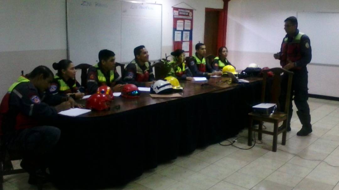 Division Rescate tweet media