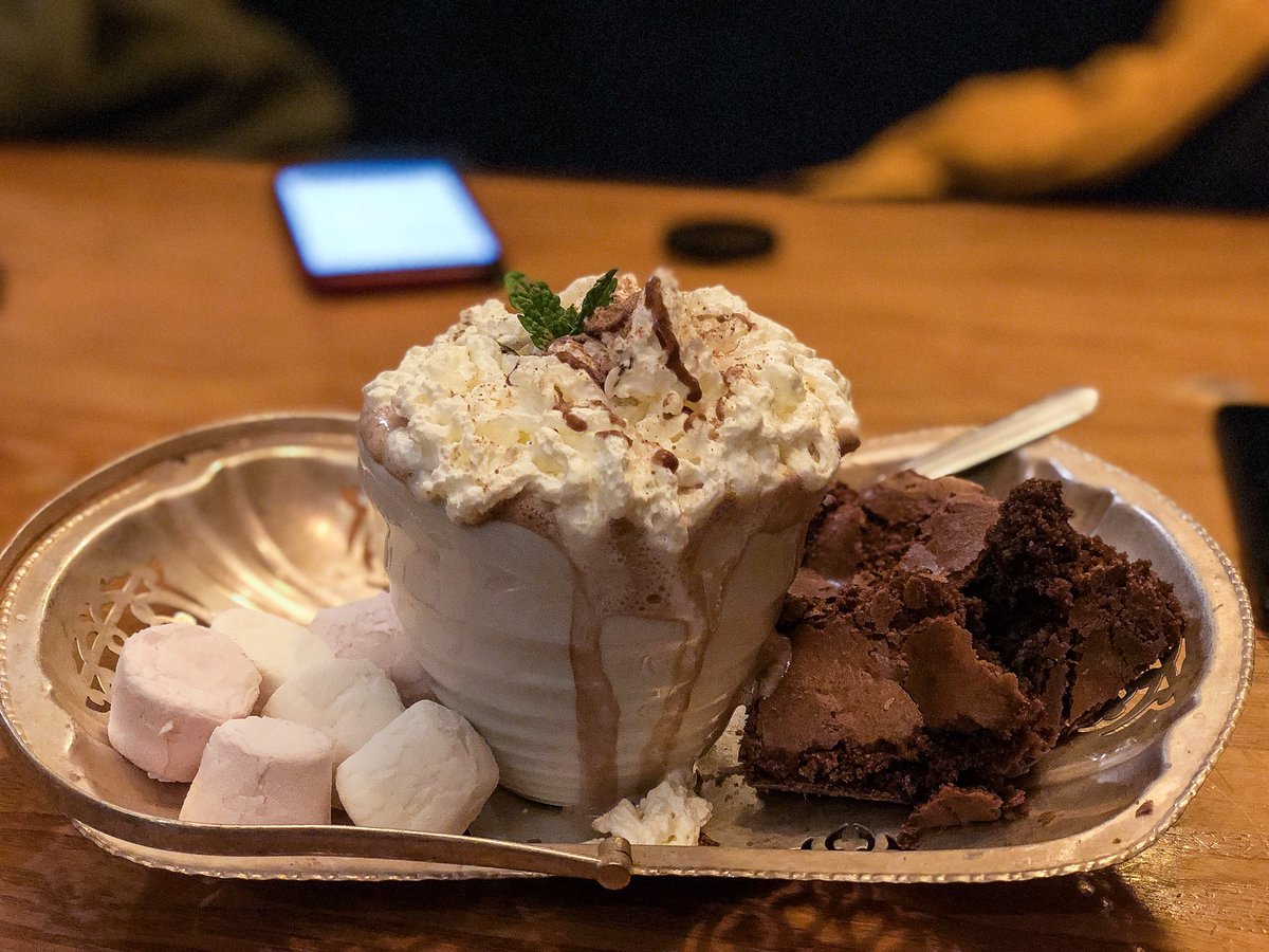 WallacePJW's tweet photo. This is how today started...before we got the cars dirty on CHALLENGE DAY🏁 #HotHatchTour #BestHotChocolateEver https://t.co/BA3HWE0XLz