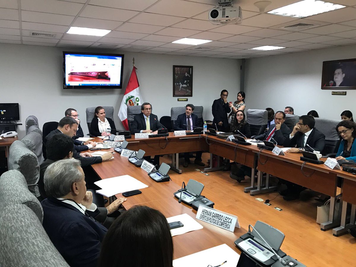 UNCTADTrade's tweet photo. .@UNCTAD addresses the Parlamentarian commission introducing the merger control bill in #Peru #UN4Competition
https://t.co/RSkylzCjwV https://t.co/L7r5bKOSpB