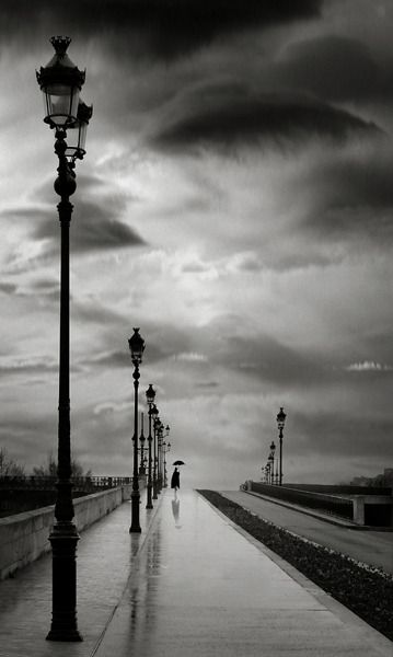 Estradas de almas isoladas
Convivência ilhada
Isentas de interação
Vazio criado
Encarcero-me à solidão ...🍂 <a href="/Light_Gi/">🌟✰♡✰  G¡  ✰♡✰🌟</a> 
                     
#TercaDetremuraSDV