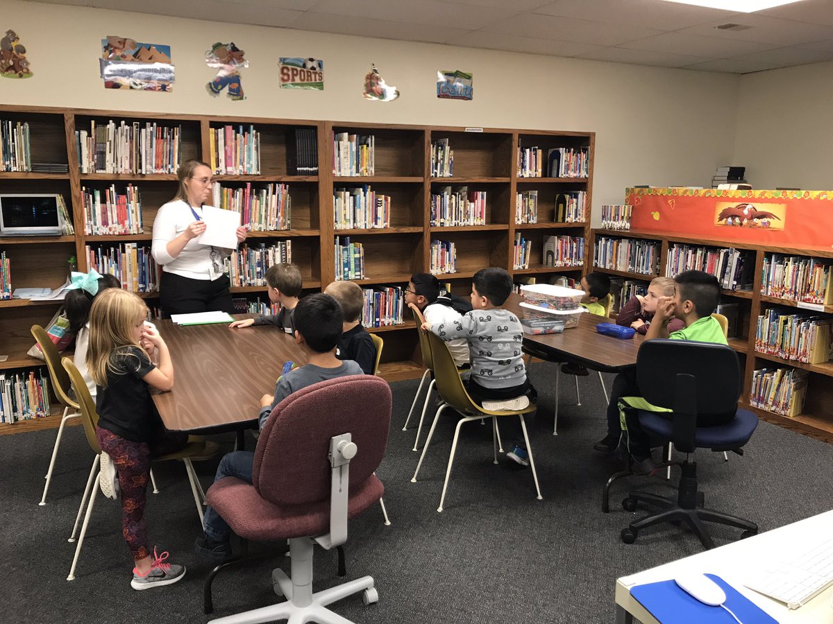 HAL science project about the ocean with Mrs. Luebe <a href="/MrsLuebe/">Lacey Luebe</a> <a href="/PCElemSchool/">PC Elementary School</a> #lakeviewvikes
