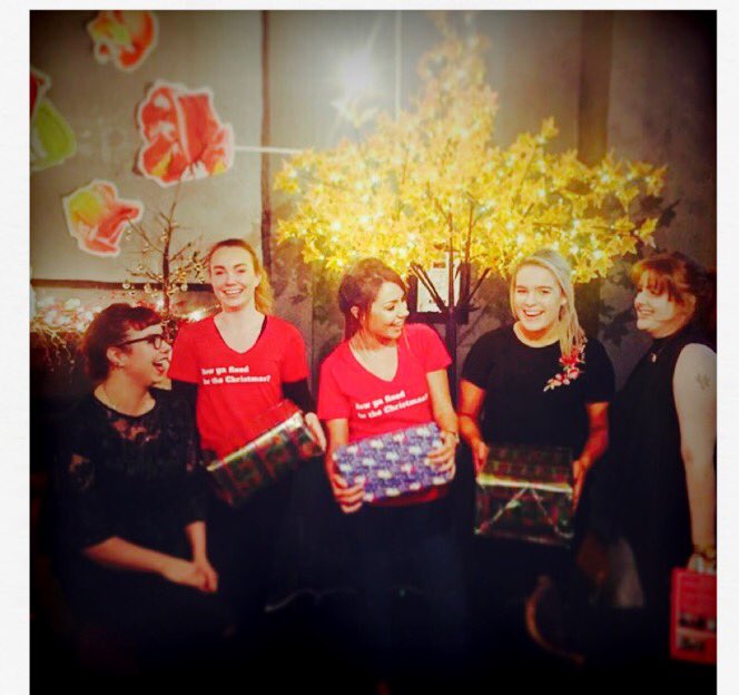 Fancy a lush lunch for 4 in <a href="/56central/">56 Central</a> this Christmas?RT to be in with a chance to win🎁 winner announced at 10pm 🌟#galwayhour #christmasat56central <a href="/GalwayHour/">Galway Hour</a>