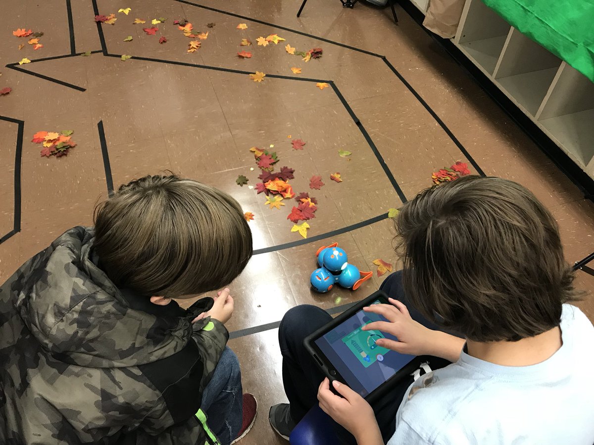renee_spanos's tweet photo. Robots, coding, and Legos...oh my! Kids reply...can we come here everyday? Future engineers #AFocusedFuture https://t.co/XW2fxMaKd9