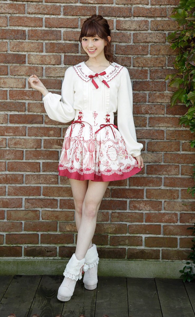 いよいよ明日11/16(木)より 🐰トゥシューズラビット💐❤シリーズ入荷し