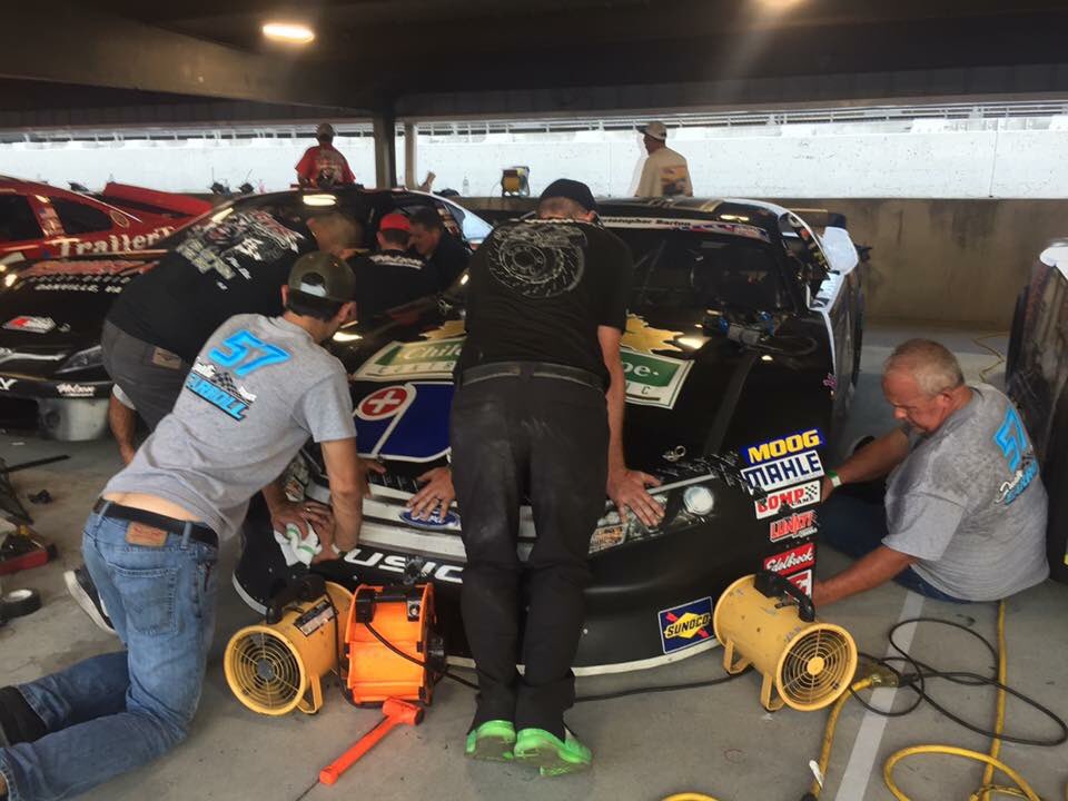 jts_built's tweet photo. Getting Justin Carroll ready for the main at the ville #jtsbuilt https://t.co/rBfneCR4rM