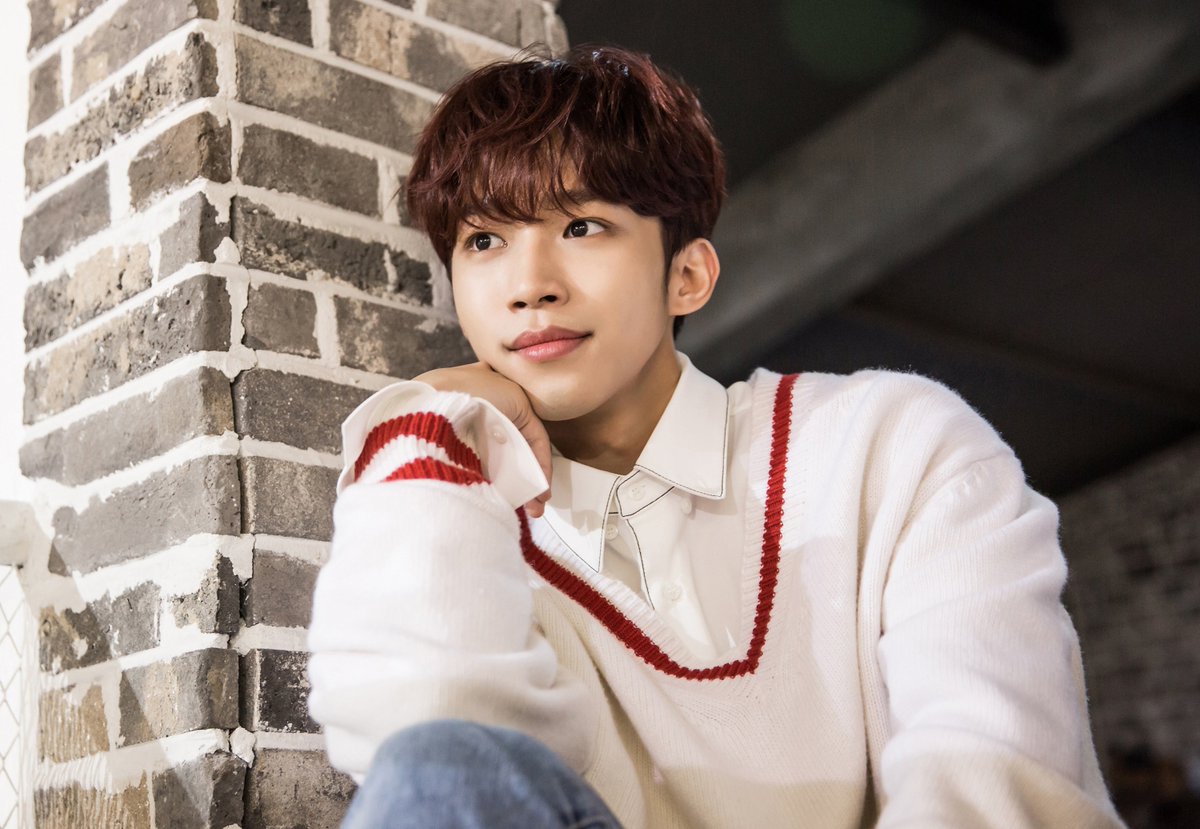 FNC_ENT's tweet photo. HONEYST 2ND SINGLE ALBUM

JACKET PHOTO OPEN!
ALBUM RELEASE 2017.11.22 6PM

#허니스트 #HONEYST #허니스트자켓 #2NDSINGLEALBUM #연애하고싶은데요 https://t.co/RAhU1i824P