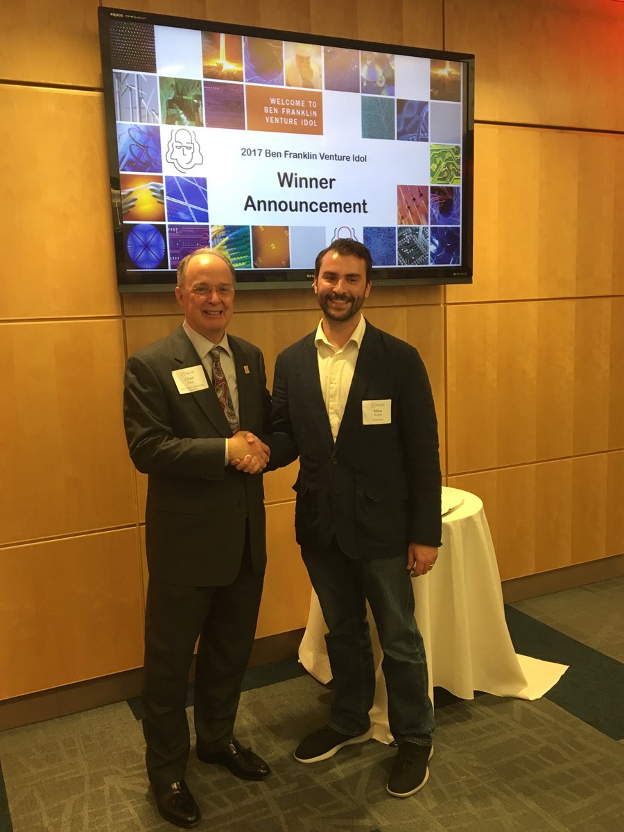 kokrepkie's tweet image. And the 2017 #VentureIdol winner is....#ChannelApe