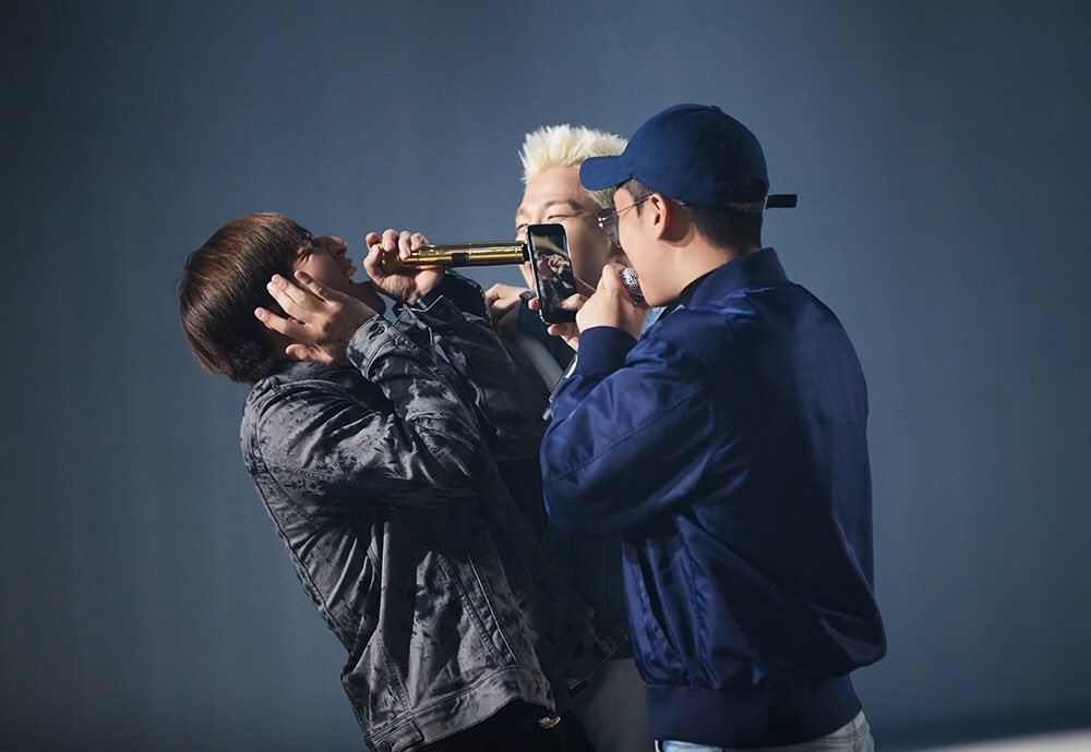 gdragoncg's tweet photo. 'mixxxniiineeeee miiixxxxx nineeeee' https://t.co/0tnMssA9Qp