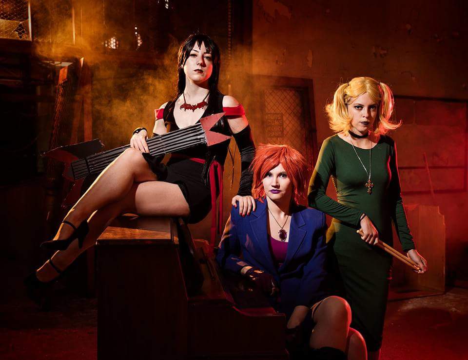 HiddenDancer11's tweet photo. @kimberlydbrooks @jhaletweets @janewiedlin @wbpictures
#Hexgirls cosplay! We love you and the Hex Girls!❤ Hopefully we can see them again! You all are amazing! #Scooby #scoobydoocosplay https://t.co/VYVo26p6k5