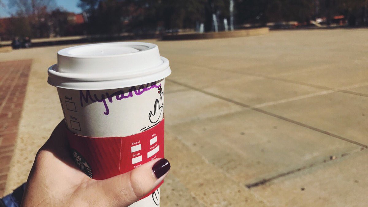 themirandacam's tweet photo. #TuesdayswithMorey I'll be right back; just changing my name. #myranda https://t.co/cPZo5O4hGB