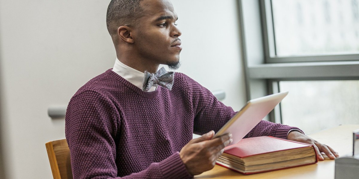inthe10th's tweet photo. Come out on top of the college application process by planning, staying organized, and researching what you need. https://t.co/3Den2e7lfu https://t.co/Ki45VUQeLX
