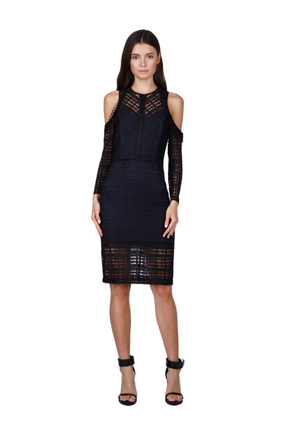farrahboutique1's tweet photo. Sweater weather, meet dark date night chic! #littleblackdress #classyholiday #thankfulforfall #neworleans #FarrahBoutique #yesplease https://t.co/btJRZny7Im