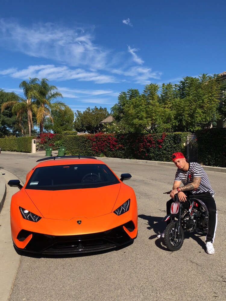 AustinMcbroom's tweet photo. The law of attraction is a real thing. I can’t tell you how long I’ve been imagining myself owning one of these. Just know...dreams do come true. https://t.co/4ojarNi5SH