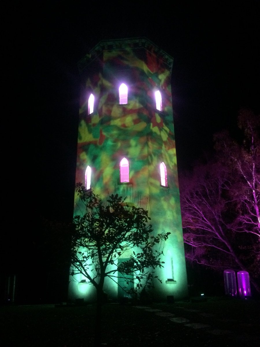 FunSizedMum's tweet image. Fantastic show @ColoursofCluny this evening. Well done to the organisers &amp;amp; volunteers for all your hard work - simply magical