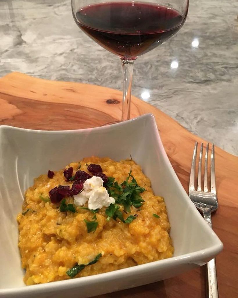 CLCulinary's tweet photo. Pumpkin Spice Risotto in your Bellini - 35 mins total, 30 unattended while you open up the bottle of red 😁👌🏻Top wi… https://t.co/RoFZ6sO4NP https://t.co/aCJPoaWSAD