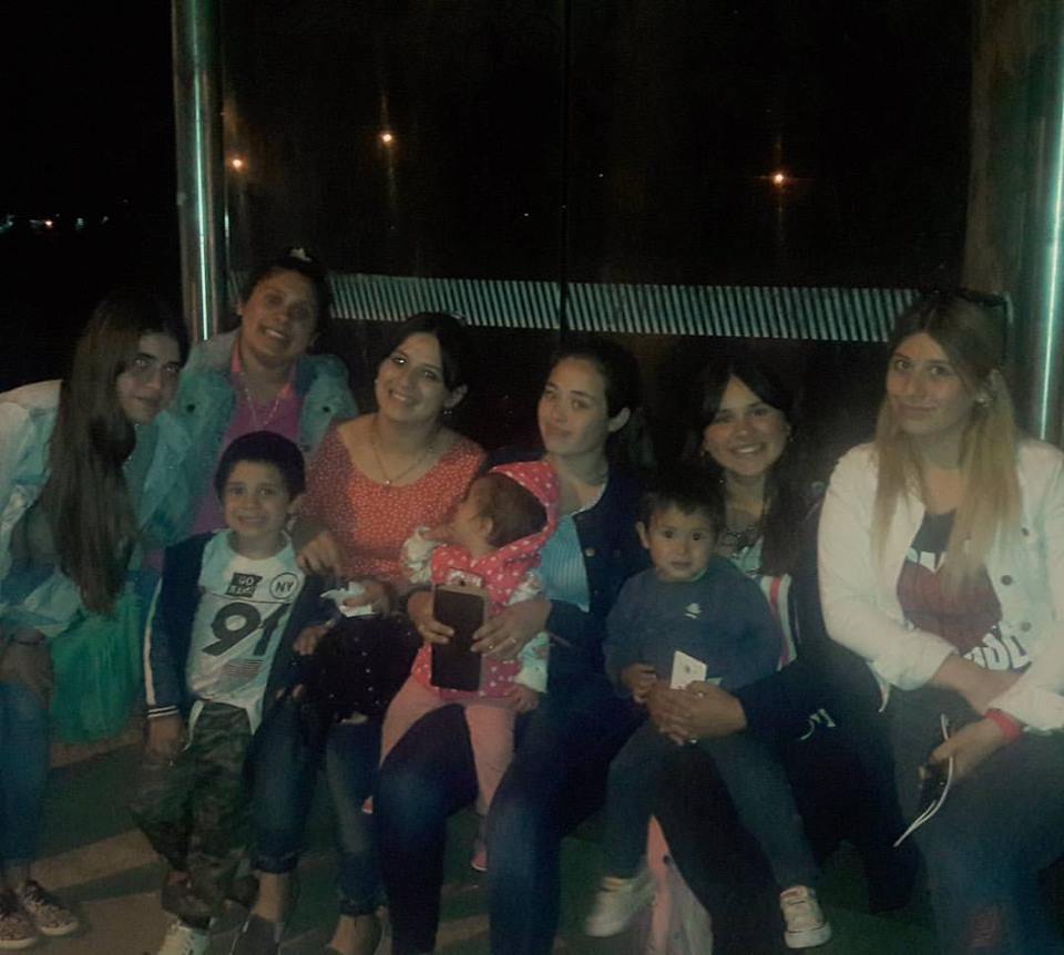 AchuPazoos's tweet photo. Amigaaaas! https://t.co/pPDxtkx51V