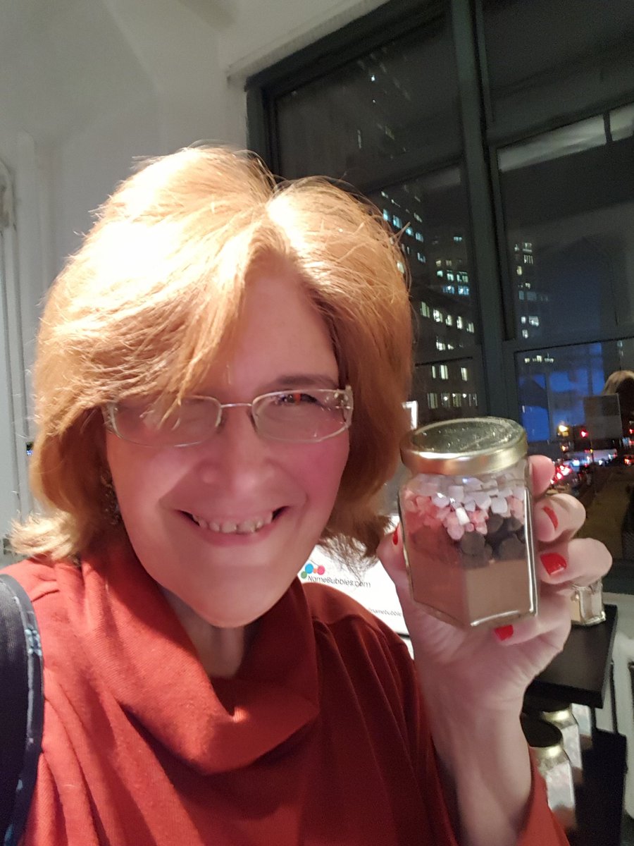 3decades3kids's tweet photo. Ready to use #NameBubbles to top this hot cocoa jar! @TeamMomtrends #MTholiday @momtrends https://t.co/rH2xIt6qTv