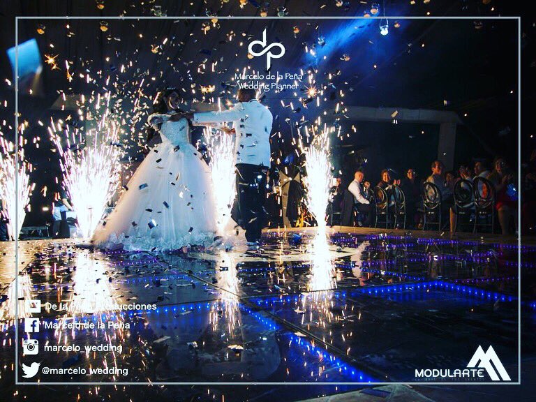 marcelo_wedding's tweet photo. #MarceloDeLaPeña #WeddingPlanner
#DeLaPeñaProducciones
#NoTeCasesConCualquieraCásateConmigo
#Bodas #Eventos #Banquetes #Música #Modularte https://t.co/ADcZeBnibc