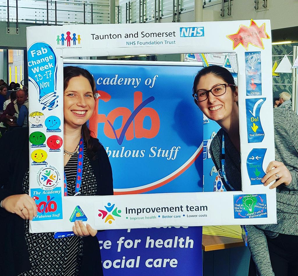 andreadgibbons's tweet photo. .@FabChangeWeek selfie of improvement librarian @roxannehartq &amp; I sharing @MusgrovePark great improvement work 
 @sw_ahsn @FabNHSStuff @theQCommunity https://t.co/n7wOhUvtTN