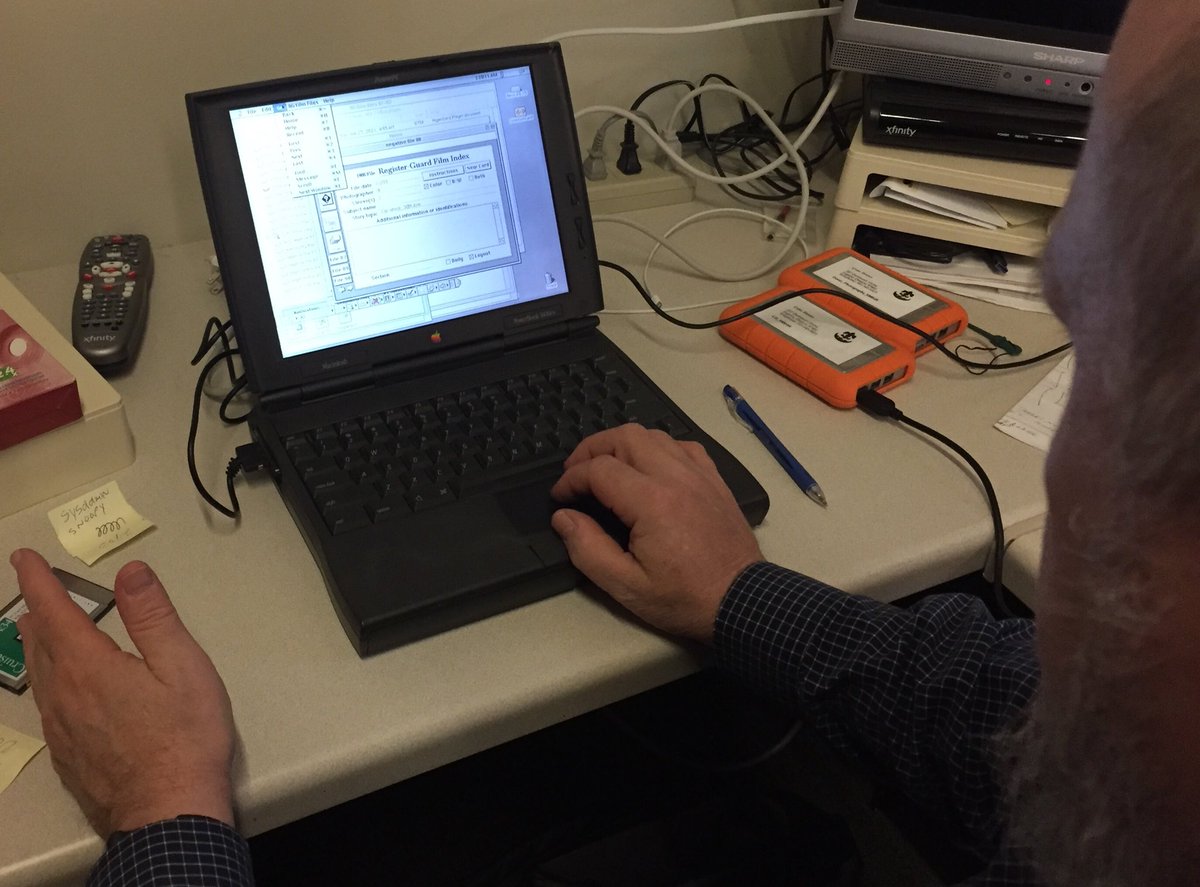 jpheasly's tweet image. When you need to check the HyperCard stack, you gotta fire up the PowerBook 1400CS. #MacOS8.1 #1GBHD
