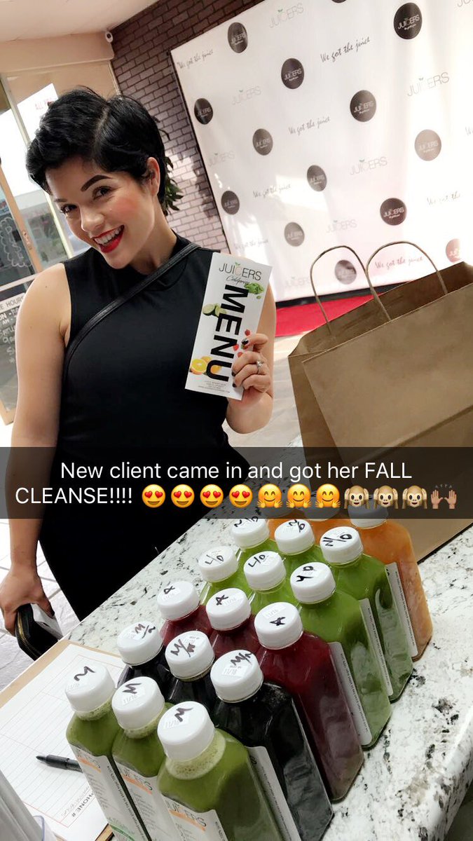 juicers559's tweet photo. Come get your cleanse!!! Your body will thank you for it!!! 🙌🏽🙌🏽🙌🏽🙌🏽😍😍😍🤗🤗🤗🙉🙉🙉 #Cleanse #FallCleanse #NewClient #HealthyJuice https://t.co/cc0CHIhW2R