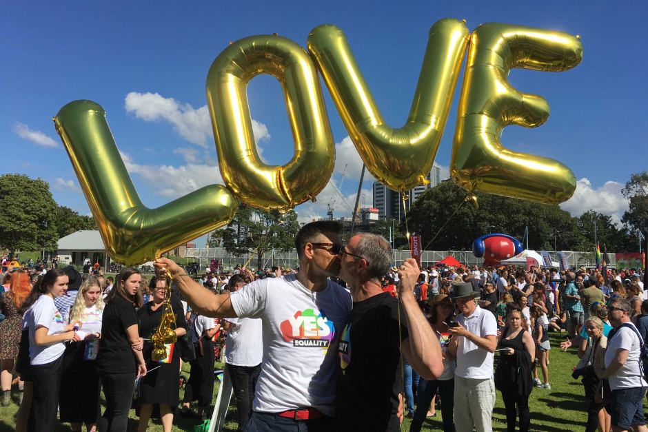 abcnews's tweet photo. 'Love is love' as Yes crowds celebrate win #SSM https://t.co/foVC69bluc https://t.co/6cFtsecNmA