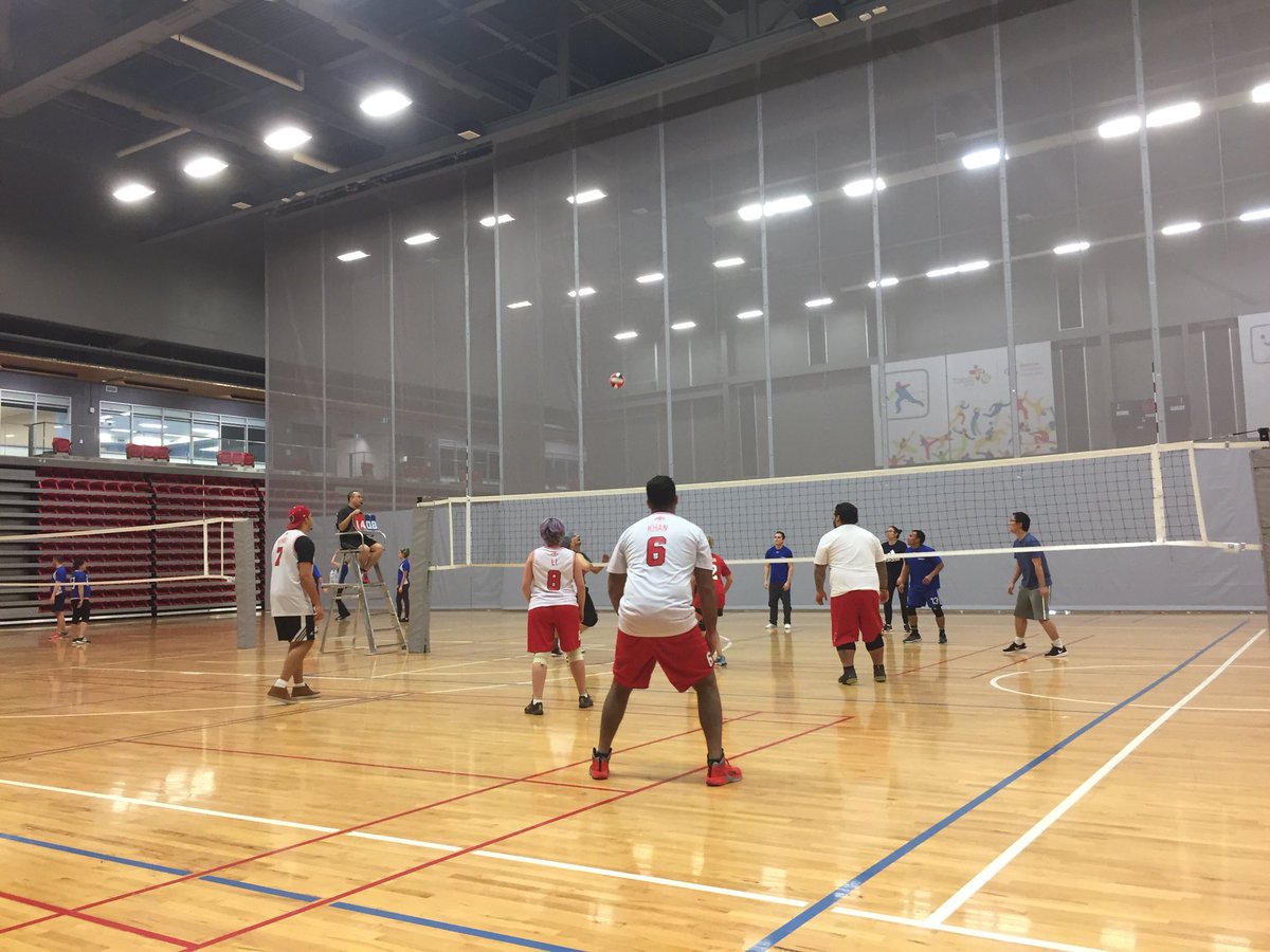 MBSLcommish's tweet photo. Fall Volleyball is heating up!

Markham’s corporate companies enjoying fun after work!

#Corporate #Sports #AfterWork #TeamBuilding https://t.co/grsnd67cF2
