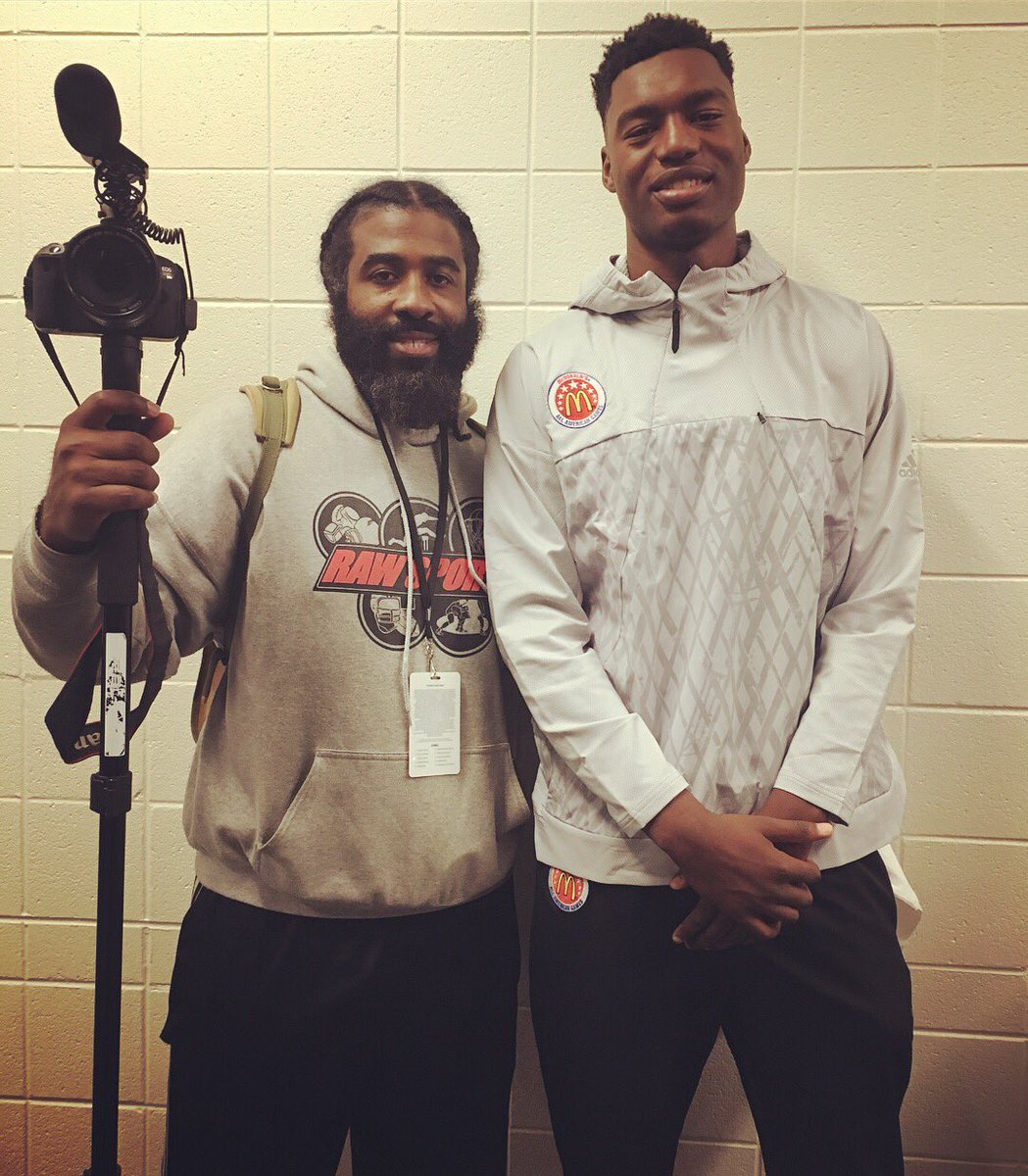 BigStarRawSport's tweet photo. #Salute to #BrandonMccoy Freshman at @TheRunninRebels 🏀 Have a great season. The Raw Sports fam will be watching https://t.co/gc9RZyjNMX