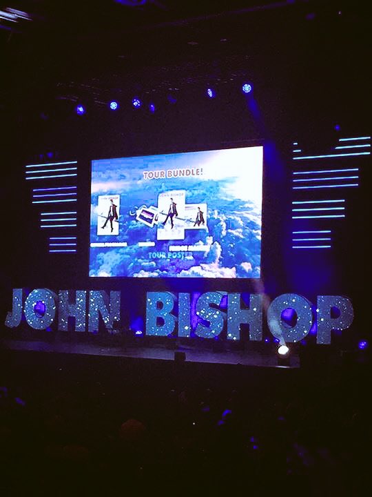 ImPatrickDownes's tweet photo. Loved our night with #StevieBishop and of course @JohnBishop100 with his #deafdog and #queenbow. All courtesy of @motorpoint #DiolchYnFawr https://t.co/AFCJJh9sTM