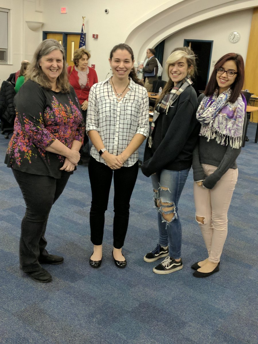 dawnecadams's tweet photo. @BinghamtonCSD #BHSFaculty #BPatriotProud #ScienceClub #EducateEmpowerChallenge https://t.co/s3lTPE0Tt1