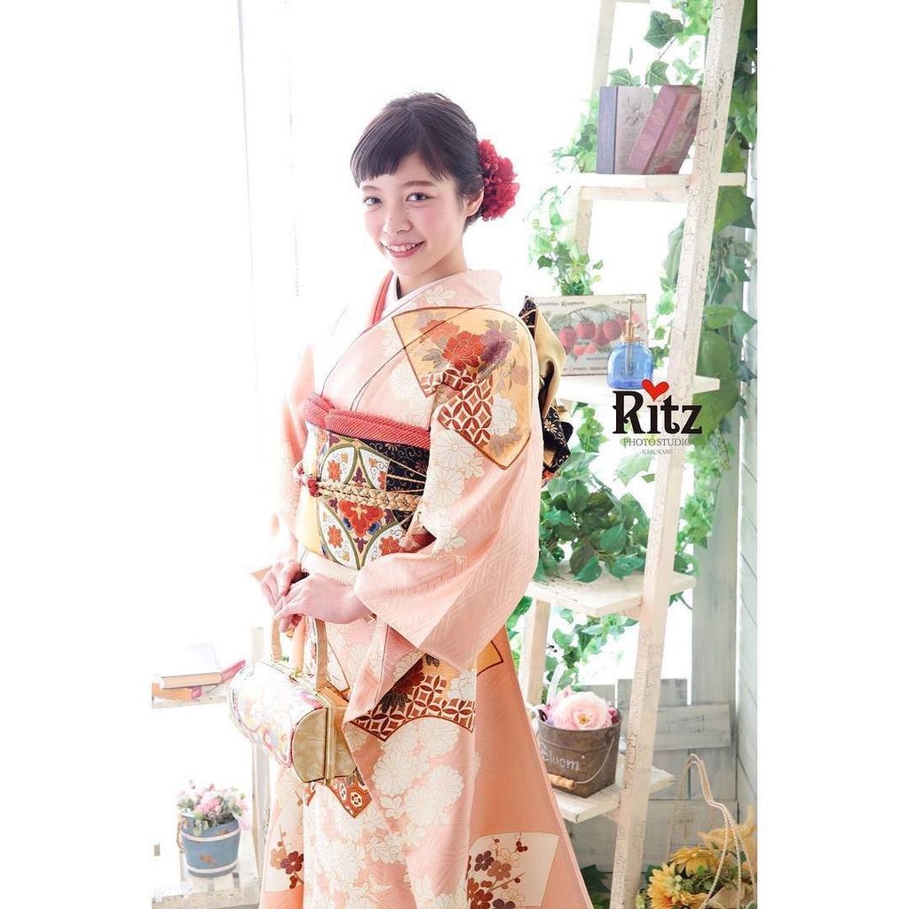 Ritzfurisode's tweet photo. *
こちらのピンクの振袖はお持ち込みのもの👘
上品な淡い色がお嬢様にとてもお似合いです😍！
.
眉上の前髪で表情もよく見えていいですね
.
.
#成人式 #20歳 #ハタチ #振袖 #前撮り#記念 #記念写真 #写真 #写真好きな人と繋がりたい
#スタジオリッツ #Photos… https://t.co/uvmPi2waxi