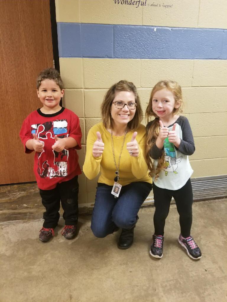 OrchardCF's tweet photo. Thumbs Up Tuesday- celebrating reaching goals!#OHrocks #allkidseveryday https://t.co/K85lXli54W