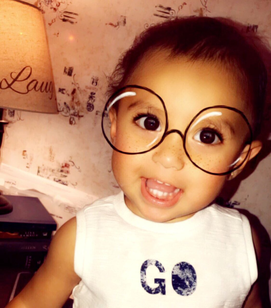 ash_ruiz16's tweet photo. Youโre a wizard, Zadie๐คโก๏ธ #HarryIsLife #MyLittleSunshine #AuntSquad #CutestLittleWitch https://t.co/dFZikY0QJ9