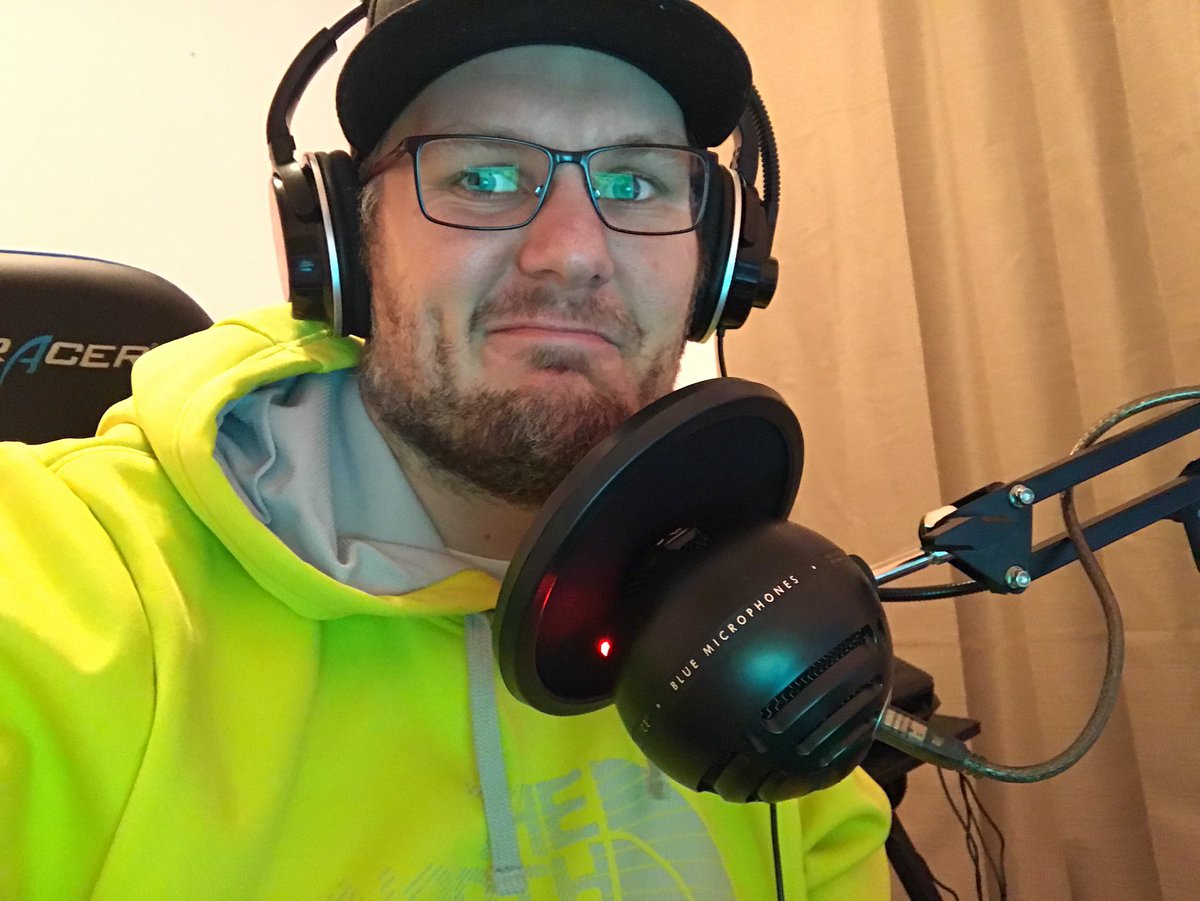 TeacherClassy's tweet image. Mario Maker viewer levels right now! Twitch.tv/theclassyteach…