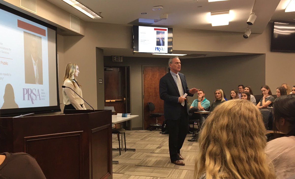 UAPRSSA's tweet photo. It's a packed house tonight for our meeting with Mark Harris, former VP of Communications for IBM Global Business Services and currently APR faculty member! https://t.co/eiriLPFs12